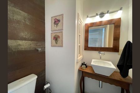 Casa para alugar com 240m², 3 quartos e 1 vaga