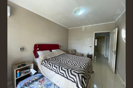 Casa para alugar com 240m², 3 quartos e 1 vaga