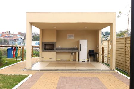 Apartamento para alugar com 32m², 2 quartos e sem vagaÁrea comum - Churrasqueira