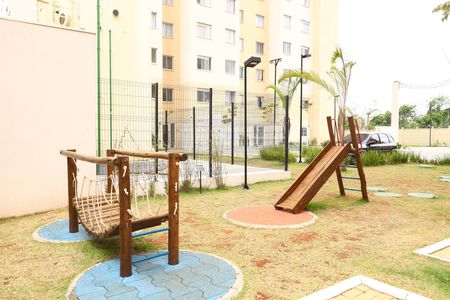 Apartamento para alugar com 32m², 2 quartos e sem vagaÁrea comum - Playground