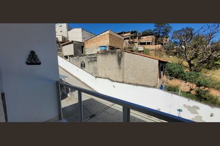 varanda  de casa para alugar com 2 quartos, 78m² em Jardim das Alterosas - 2ª Seção, Betim