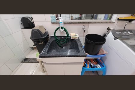 Área de Serviço de casa para alugar com 2 quartos, 78m² em Jardim das Alterosas - 2ª Seção, Betim