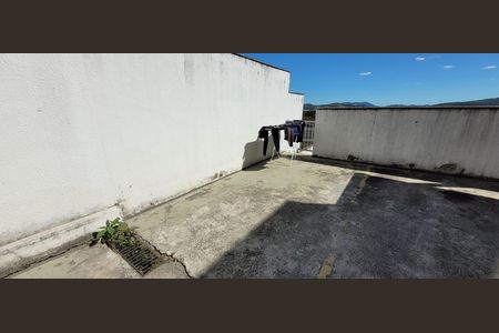 garagem 2 de casa para alugar com 2 quartos, 78m² em Jardim das Alterosas - 2ª Seção, Betim