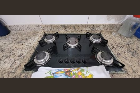 Cozinha de casa para alugar com 2 quartos, 78m² em Jardim das Alterosas - 2ª Seção, Betim