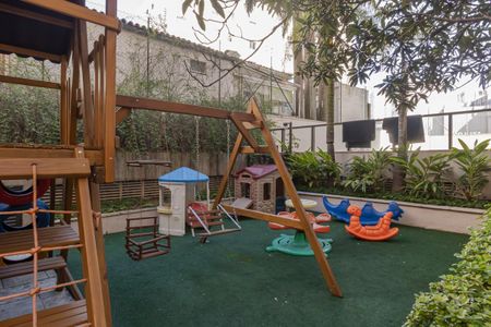 Apartamento à venda com 103m², 2 quartos e 2 vagas Apartamento à venda com 103m², 2 quartos e 2 vagasÁrea comum - Playground
