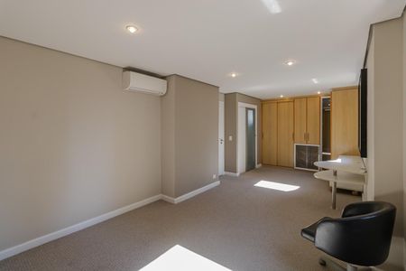 Apartamento à venda com 103m², 2 quartos e 2 vagas Apartamento à venda com 103m², 2 quartos e 2 vagasSuíte 2