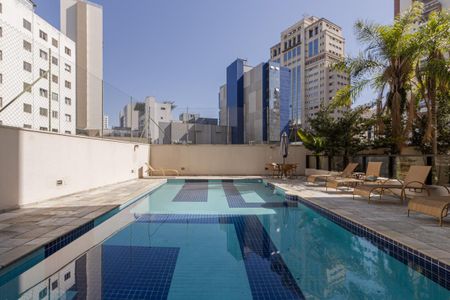 Apartamento à venda com 103m², 2 quartos e 2 vagas Apartamento à venda com 103m², 2 quartos e 2 vagasÁrea comum - Piscina