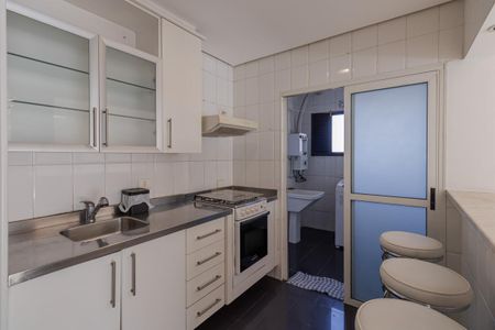 Apartamento à venda com 103m², 2 quartos e 2 vagas Apartamento à venda com 103m², 2 quartos e 2 vagasCozinha