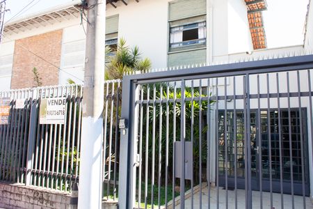 Fachada de casa à venda com 3 quartos, 176m² em Brooklin, São Paulo