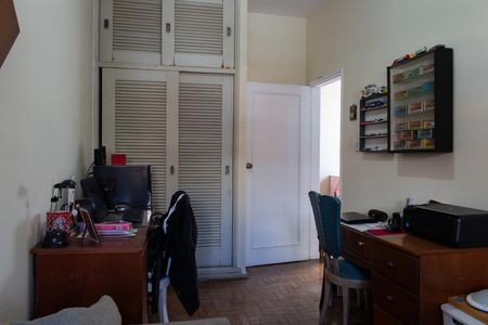 Casa à venda com 176m², 3 quartos e 2 vagas Casa à venda com 176m², 3 quartos e 2 vagasQuarto 3