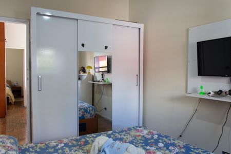 Casa à venda com 176m², 3 quartos e 2 vagas Casa à venda com 176m², 3 quartos e 2 vagasQuarto 2