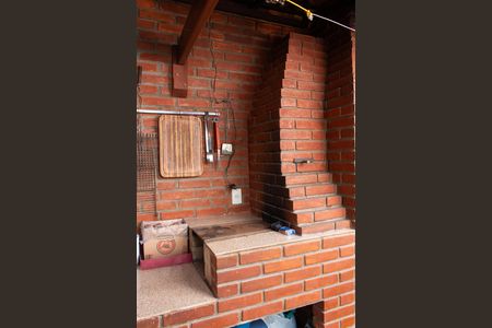 Casa à venda com 176m², 3 quartos e 2 vagas Casa à venda com 176m², 3 quartos e 2 vagasFogão da Lenha