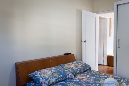 Casa à venda com 176m², 3 quartos e 2 vagas Casa à venda com 176m², 3 quartos e 2 vagasQuarto 2