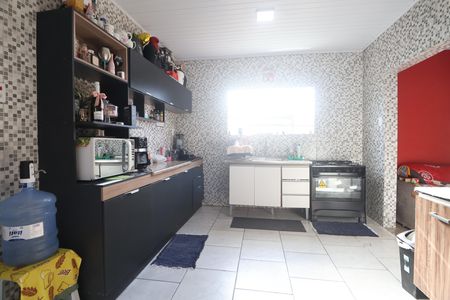Cozinha de casa à venda com 3 quartos, 150m² em Guajuviras, Canoas