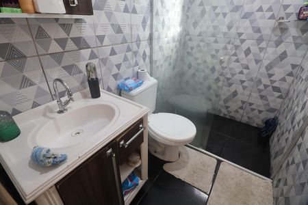Casa à venda com 150m², 3 quartos e 3 vagasBanheiro 