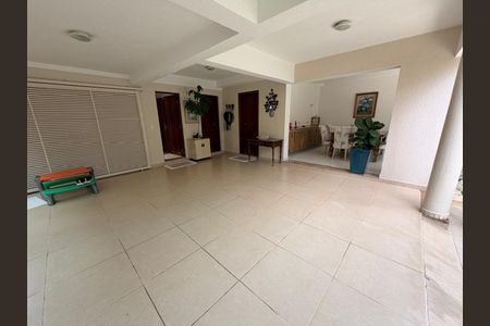 Área externa de casa de condomínio à venda com 4 quartos, 400m² em Tucuruvi, São Paulo