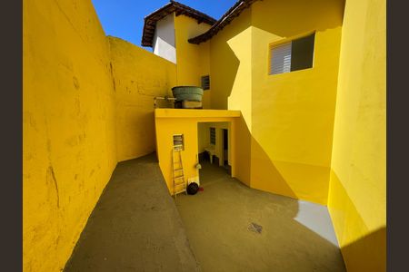 Quintal de casa à venda com 2 quartos, 90m² em Jardim Alvorada (zona Oeste), São Paulo