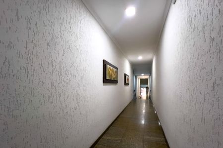Hall de entrada de apartamento à venda com 2 quartos, 66m² em Cambuci, São Paulo