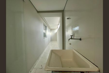 Casa à venda com 6 quartos, 428m² em Paraíso, Belo Horizonte