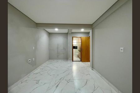 Casa à venda com 6 quartos, 428m² em Paraíso, Belo Horizonte