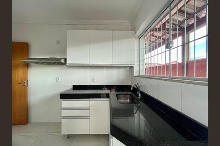 Casa à venda com 6 quartos, 428m² em Paraíso, Belo Horizonte