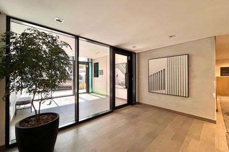 Apartamento à venda com 45m², 2 quartos e sem vaga Apartamento à venda com 45m², 2 quartos e sem vagaHall social