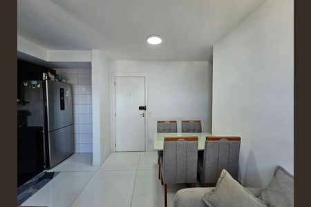 Sala de apartamento para alugar com 2 quartos, 48m² em Centro, Belford Roxo
