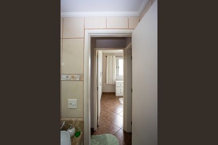 Banheiro de apartamento à venda com 2 quartos, 48m² em Jardim Miriam, São Paulo