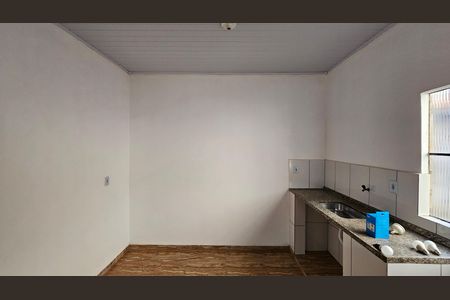 Cozinha de casa para alugar com 2 quartos, 50m² em Inconfidência, Nova Iguaçu