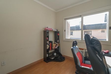 Quarto 3 de apartamento para alugar com 3 quartos, 110m² em Jardim Itu, Porto Alegre