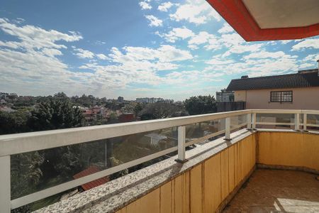 Apartamento para alugar com 110m², 3 quartos e 2 vagas Apartamento para alugar com 110m², 3 quartos e 2 vagasVaranda