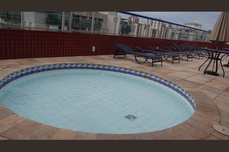 Apartamento para alugar com 68m², 2 quartos e 1 vagaÁrea comum - Piscina