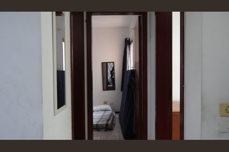 Apartamento para alugar com 68m², 2 quartos e 1 vagaCorredor