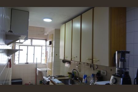 Apartamento para alugar com 68m², 2 quartos e 1 vagaCozinha