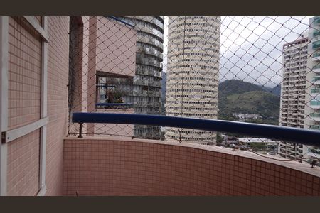 Apartamento para alugar com 68m², 2 quartos e 1 vagaVaranda