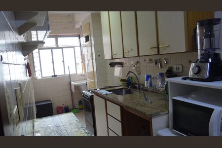 Apartamento para alugar com 68m², 2 quartos e 1 vagaCozinha