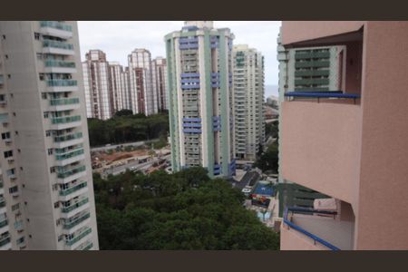 Apartamento para alugar com 68m², 2 quartos e 1 vagaVista da varanda