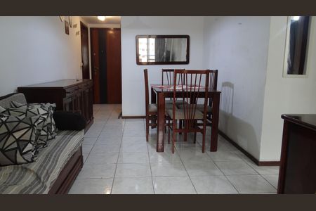 Apartamento para alugar com 68m², 2 quartos e 1 vagaSala