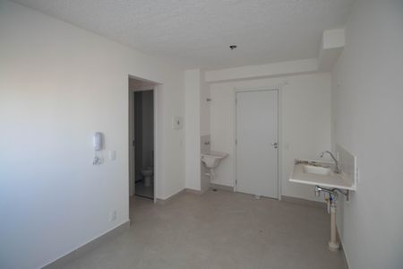 Apartamento para alugar com 38m², 2 quartos e sem vaga Apartamento para alugar com 38m², 2 quartos e sem vagaSala / Cozinha
