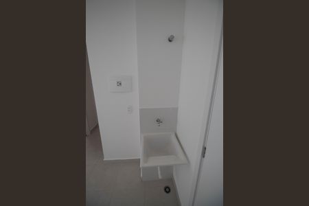 Apartamento para alugar com 38m², 2 quartos e sem vaga Apartamento para alugar com 38m², 2 quartos e sem vagaSala / Cozinha