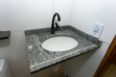 Apartamento para alugar com 50m², 2 quartos e 1 vaga Apartamento para alugar com 50m², 2 quartos e 1 vagaBanheiro