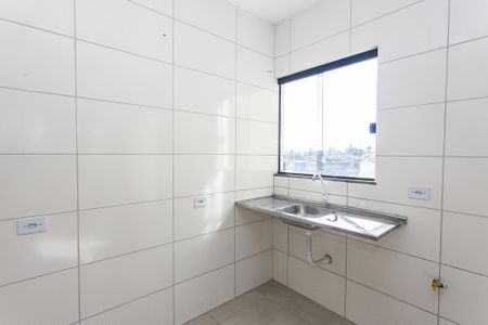 Cozinha de apartamento para alugar com 2 quartos, 50m² em Cidade Líder, São Paulo