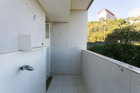 Apartamento para alugar com 50m², 2 quartos e 1 vagaÁrea de Serviço