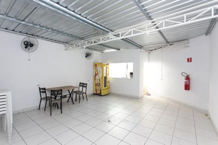 Apartamento para alugar com 50m², 2 quartos e 1 vagaÁrea comum - Salão de festas