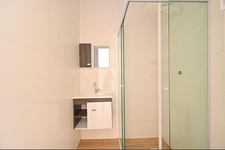 Banheiro Social de kitnet/studio para alugar com 1 quarto, 20m² em Planalto Paulista, São Paulo