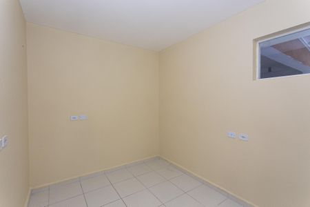 Quarto 1 de apartamento para alugar com 2 quartos, 50m² em Jardim Santa Teresinha, São Paulo