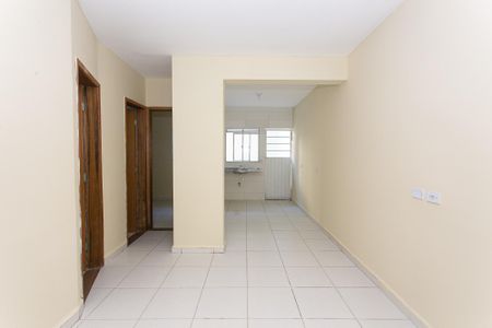 Sala de apartamento para alugar com 2 quartos, 50m² em Jardim Santa Teresinha, São Paulo