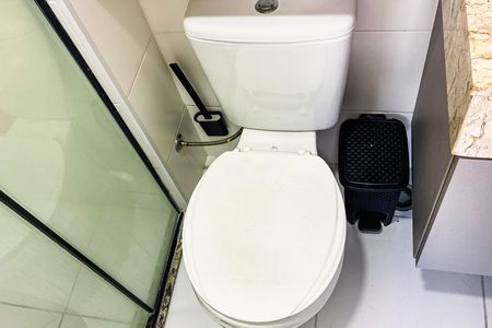 Apartamento para alugar com 33m², 2 quartos e sem vaga Apartamento para alugar com 33m², 2 quartos e sem vagaBanheiro