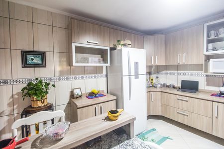Casa à venda com 125m², 3 quartos e 1 vaga Casa à venda com 125m², 3 quartos e 1 vagaCozinha