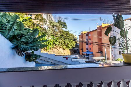 Casa à venda com 125m², 3 quartos e 1 vaga Casa à venda com 125m², 3 quartos e 1 vagaVista do Quarto 2